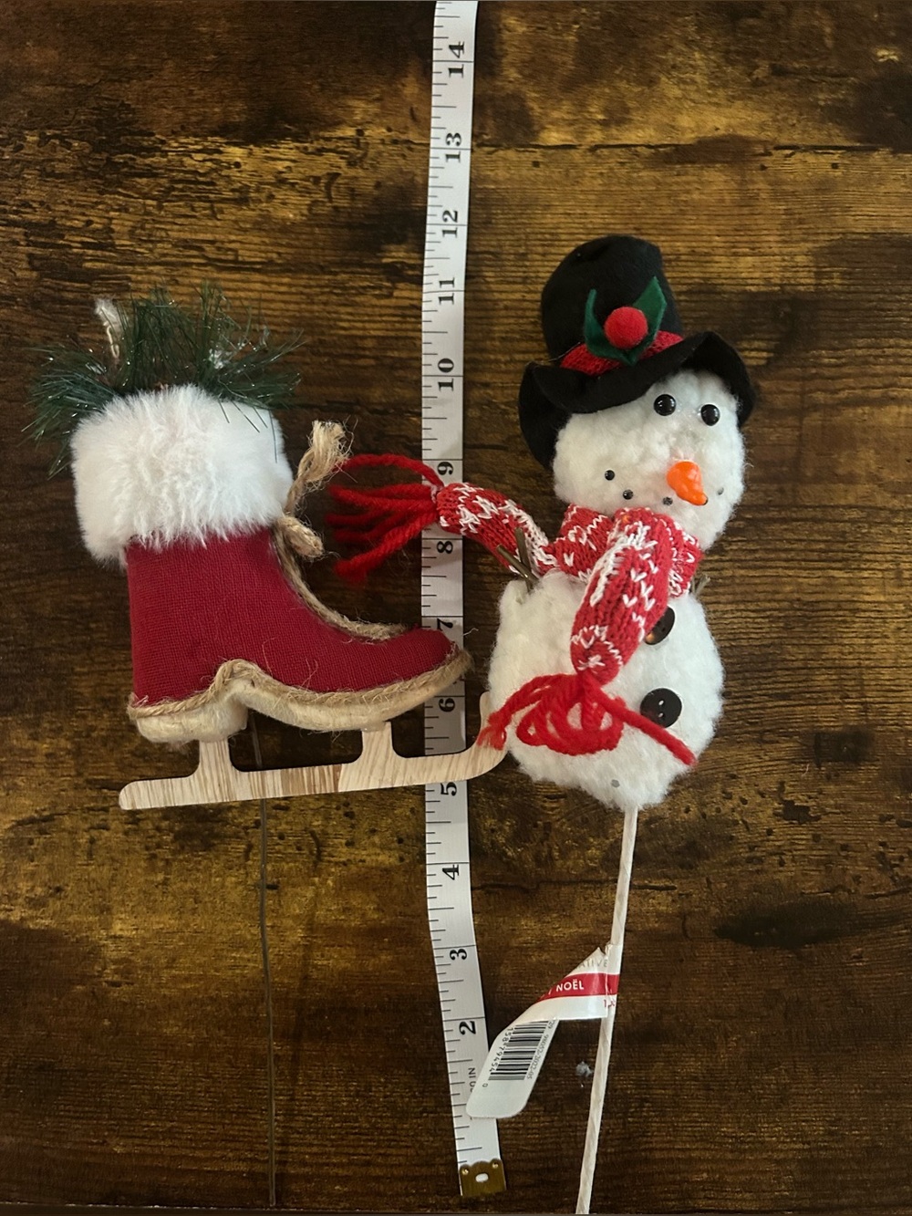 Ashland Red Ice Skate and Snowman Pick Set with Black Hat and Orange Nose